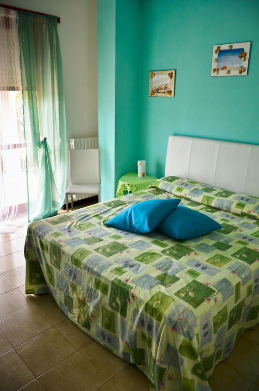 B&B Sol Y Mar Formia Phòng bức ảnh